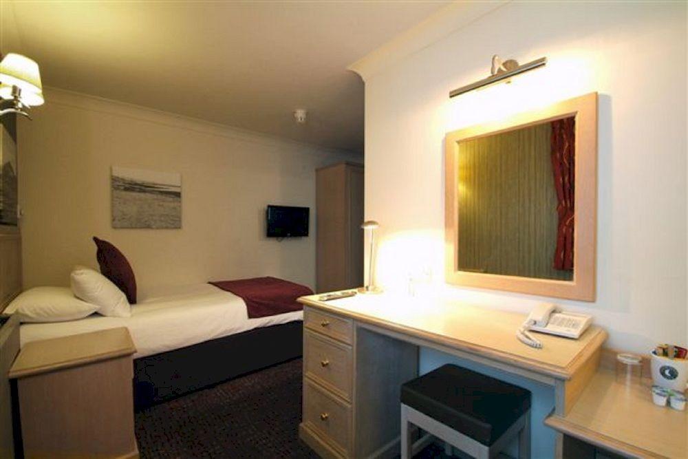 Ardencaple By Greene King Hotel 4*