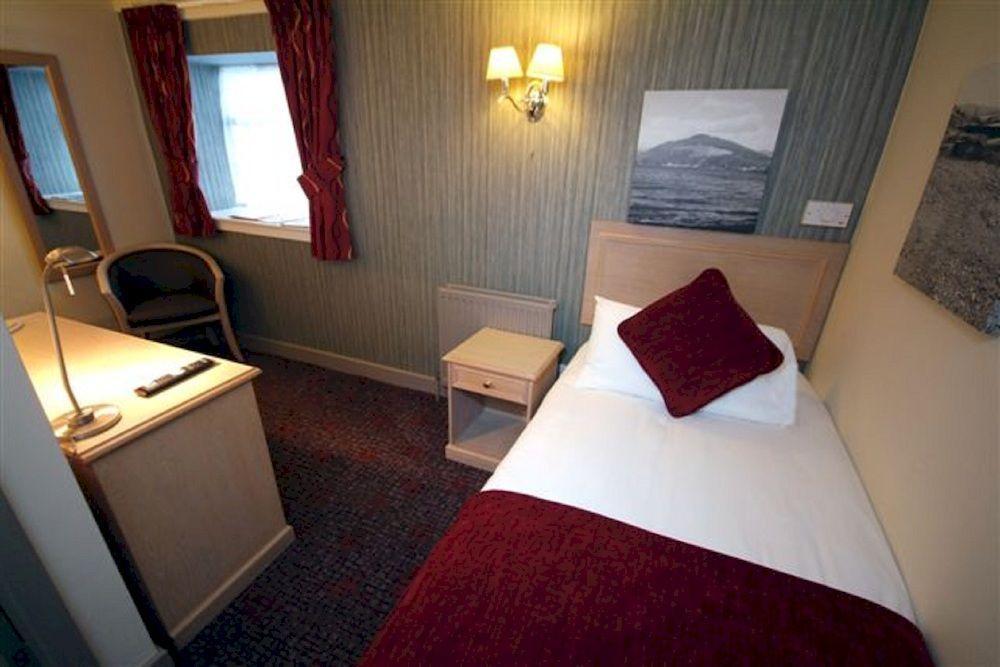 Hotel Ardencaple By Greene King 4*